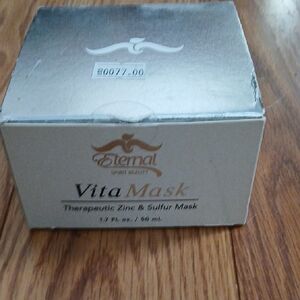 Eterna Vita Mask with Zinc and Sulfur theraputic mask 1.7 fl oz NIB